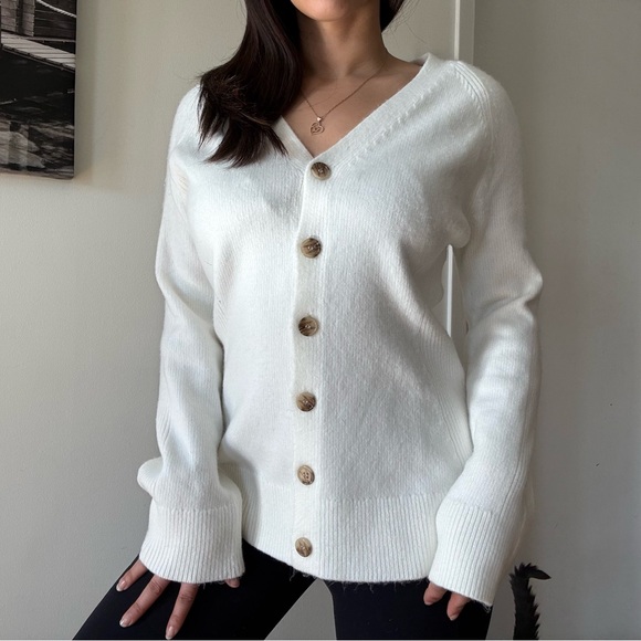 Sweaters - Minimalist White Knit Longline Cardigan Preppy Chic